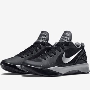 nike zoom hyper spikes